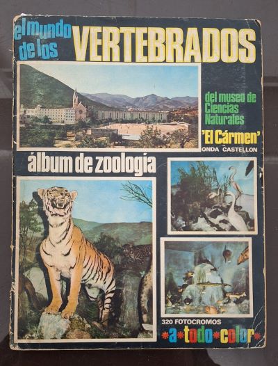 EL MUNDO DE LOS VERTEBRADOS. ÁLBUM DE ZOOLOGÍA. 320 FOTOCROMOS A TODO COLOR. INCOMPLETO