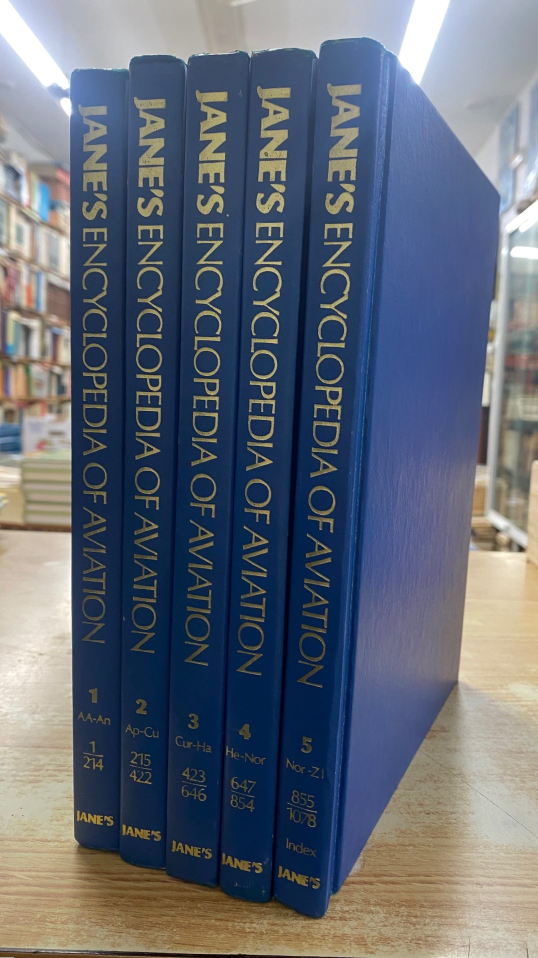 JANE'S ENCYCLOPEDIA OF AVIATION (5 TOMOS)