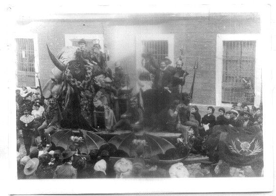 FOTO. REPRODUCCIÓN. CARNAVAL DE CADIZ. CARROZA. AÑO 1930 APROX.