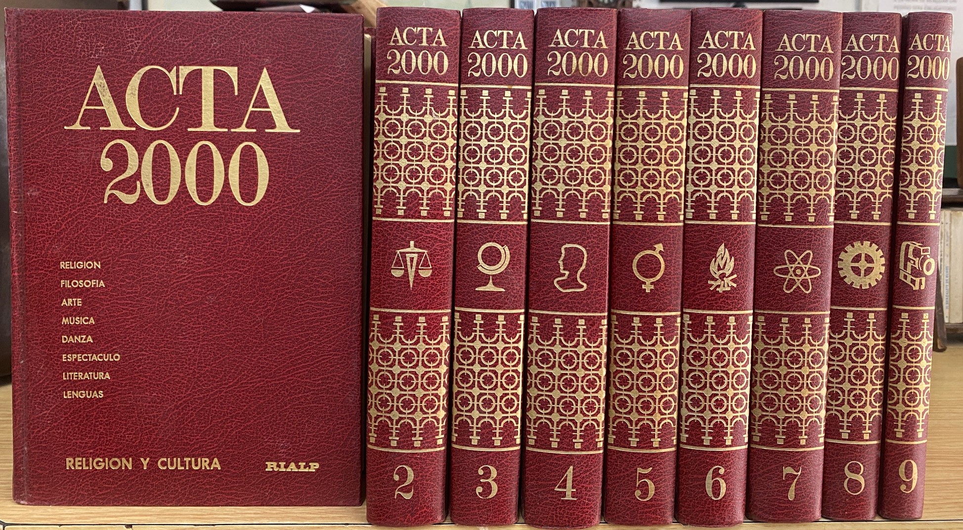 ENCICLOPEDIA ACTA 2000 (9 TOMOS)