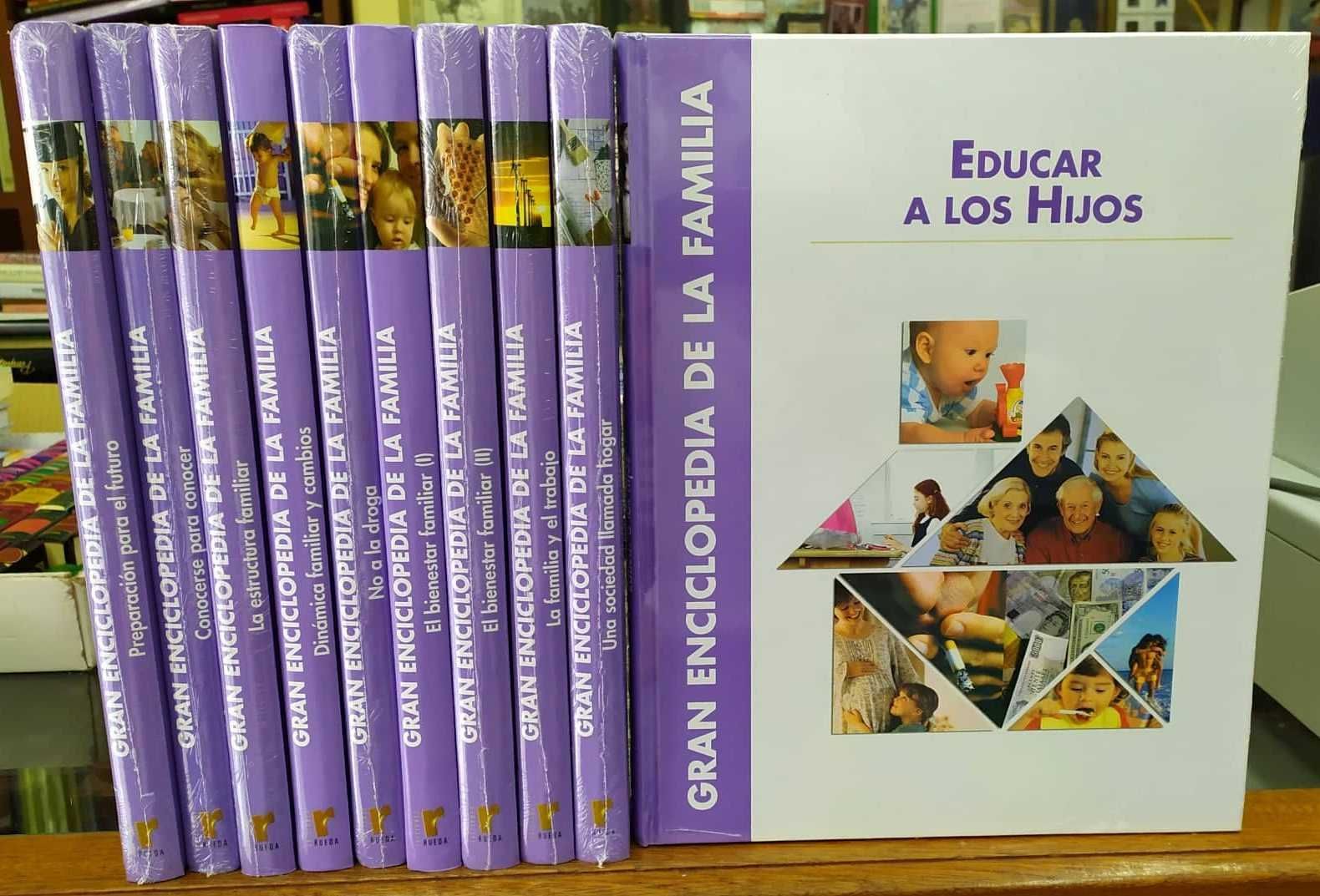 GRAN ENCICLOPEDIA DE LA FAMILIA. DIEZ TOMOS + 1 CD.