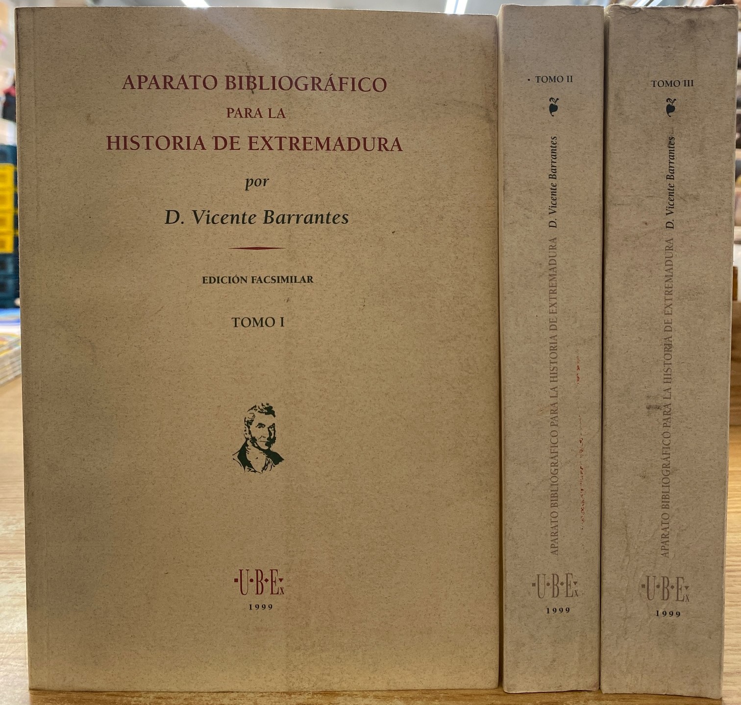 APARATO BIBLIOGRÁFICO PARA LA HISTORIA DE EXTREMADURA (3 TOMOS)