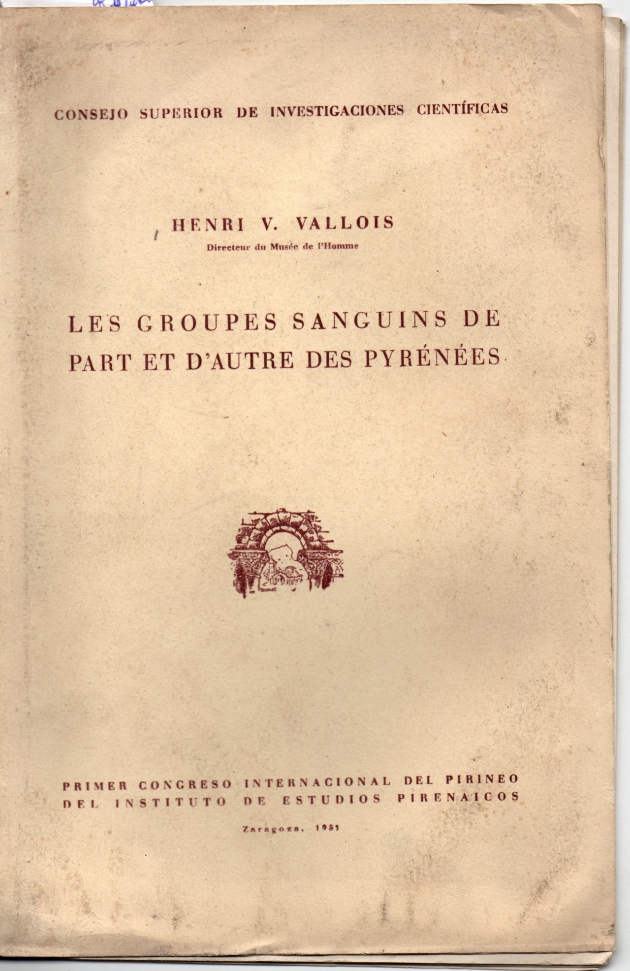 LES GROUPES SANGUINS DE PART ET D ' AUTRE DES PYRENEES.