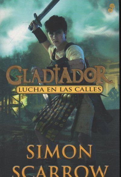 GLADIATOR LUCHA EN LAS CALLES