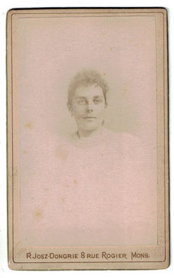 FOTOGRAFIA SEÑORITA, FOTO R. JOZZ DONGRIE (MONS). SOBRE 1890.