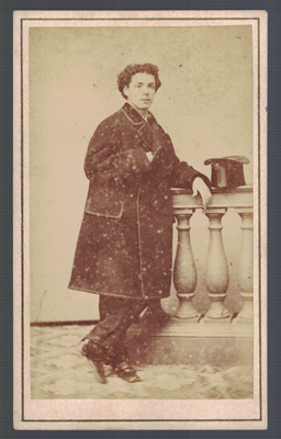 FOTOGRAFIA DE JOVEN. FOTO J.C. DA ROCHA (LISBOA). AÑO 1871.