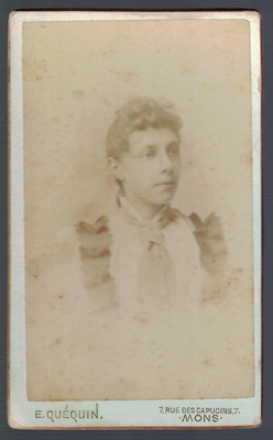 FOTOGRAFIA DE SEÑORA. FOTO E. QUEQUIN (MOINS). SOBRE 1880.