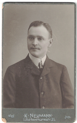 FOTOGRAFIA SEÑOR. FOTO K. NEUMANN, WIEN. SOBRE 1890.
