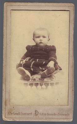 FOTOGRAFIA DE NIÑO. FOTO ADELGENDT EVERAERT (BRUXELLES). SOBRE 1890.