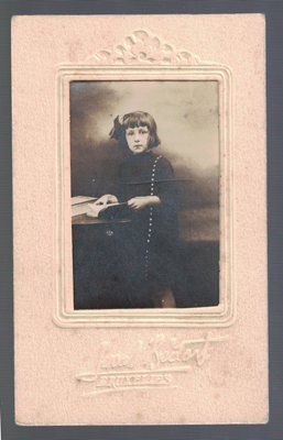 FOTOGRAFIA DE NIÑA. FOTO EVG. LUCAS BEDONT (BRUXELLES). SOBRE 1900.