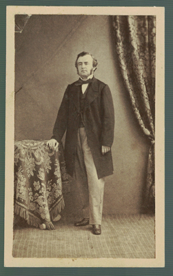 FOTOGRAFIA DE SEÑOR. SOBRE 1890.
