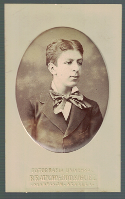 FOTOGRAFIA DE JOVEN. FOTO BEAUCHY RODRIGUEZ, SEVILLA. SOBRE 1880.