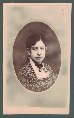 FOTOGRAFIA DE SEÑORITA. FOTO J. SANCHEZ, MADRID. SOBRE 1880. CON RELIEVE.