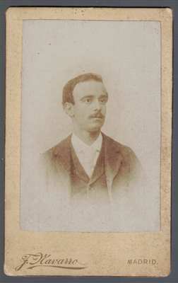FOTOGRAFIA DE SEÑOR. FOTO NAVARRO, MADRID. SOBRE 1880.