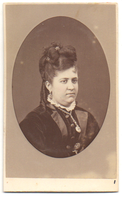 FOTO RETRATO STRA. CARMEN. FOTOGRAFO RAFAEL ROCAFULL. CADIZ. AÑO 1876.