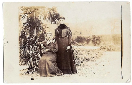 FOTOGRAFIA POSTAL  CIRCULADA DE SEÑORAS,  SOBRE 1910 SOCIETE LUMIERE
