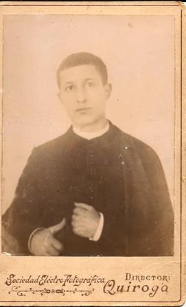 FOTO RETRATO DE PRESBITERO FOTO QUIROGA (CORUÑA) SOBRE 1900