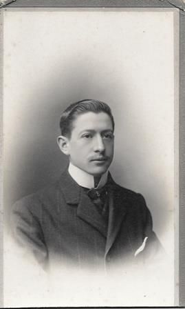 FOTO RETRATO DE JOVEN, SOBRE 1900. FOTO AVRILLON. (CORUÑA)