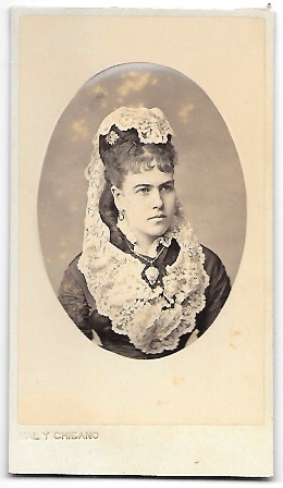 FOTOGRAFIA RETRATO DE SEÑORA EN OVALO CON RELIEVE FOTO NAL Y CHICANO 1870