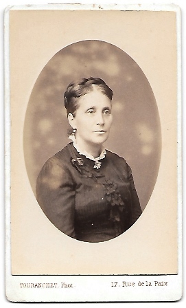 FOTOGRAFIA RETRATO DE SEÑORA EN OVALO CON RELIEVE FOTO TOURANCHET PARIS 1870
