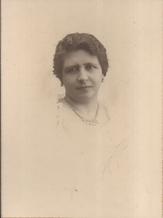 FOTOGRAFIA RETRATO DE SEÑORA - FOTO GONZALEZ (JEREZ)