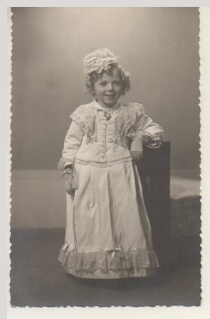 FOTOGRAFIA POSTAL NIÑA - RECUERDO 1942 FOTO-CINE SEVILLA