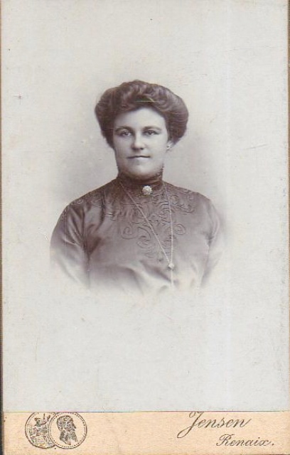 FOTOGRAFIA RETRATO DE SEÑORA FOTO JENSEN - RENAIX. SOBRE 1885