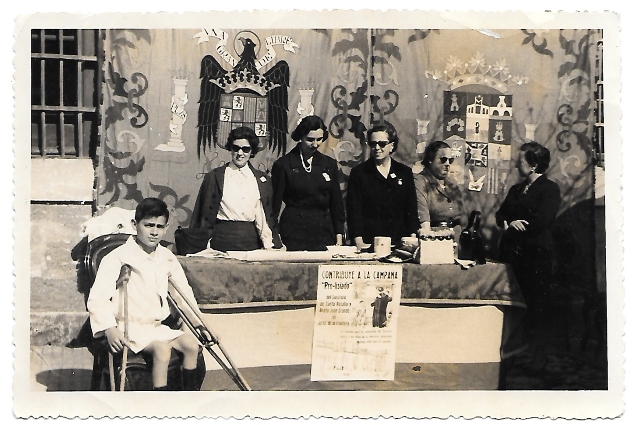 FOTOGRAFIA DE CADIZ, CAMPAÑA CONTRIBUYE A LA CAMPAÑA… AÑOS 50