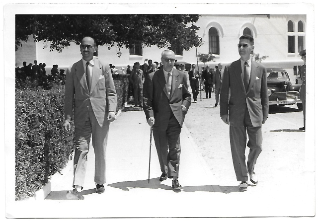 FOTOGRAFIA DE CADIZ AÑOS 50 HOSPITAL DE MORA SR. MARTINEZ DEL CERRO