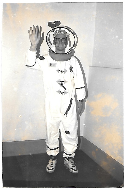 FOTOGRAFIA DE CADIZ CARNAVAL1996 LOS ASTRONAUTAS ESPAÑOLES