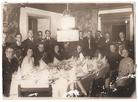 FOTOGRAFIA DE BANQUETE SIN IDENTIFICAR SOBRE 1940