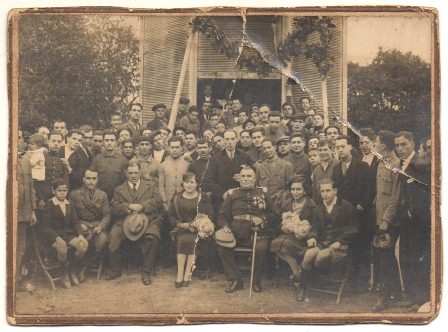 FOTOGRAFIA SOBRE CARTON REUNION EN PUERTA DE TIERRA CADIZ SOBRE 1920