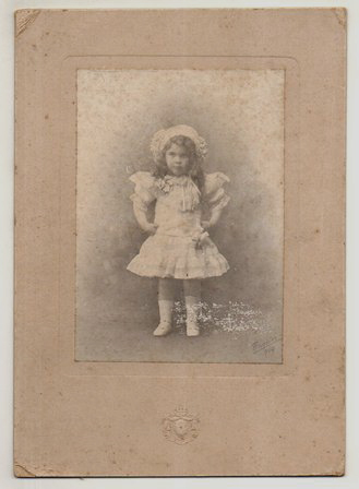 FOTO DE NIÑA FOTOGRAFO J. BROQUIER MADRID 1904