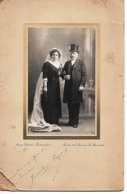 FOTO MATRIMONIO GRAN ESTUDIO FOTOGRAFICO GRANADA AÑO 1920