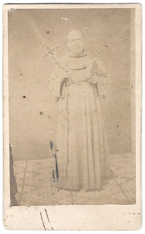 FOTOGRAFIA DE SANTO FRAILE (ALGO DESLUCIDA)