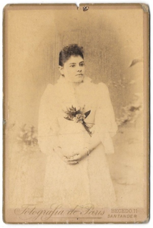 FOTO DE MUJER JOVEN. FOTOGRAFIA DE PARIS (SANTANDER), SOBRE 1880. IMPRESO EN REVERSO
