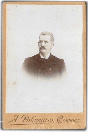 FOTO RETRATO CABALLERO. FOTO A. PALOMARES SOBRE 1870 (CORDOBA). IMPRESO EN REVERSO