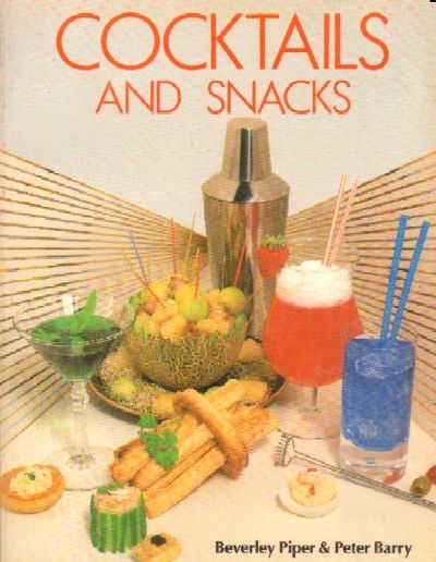 COCKTAILS AND SNACKS