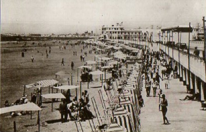 CALENDARIO PLAYA DE LA VICTORIA CÁDIZ. AÑO 2001