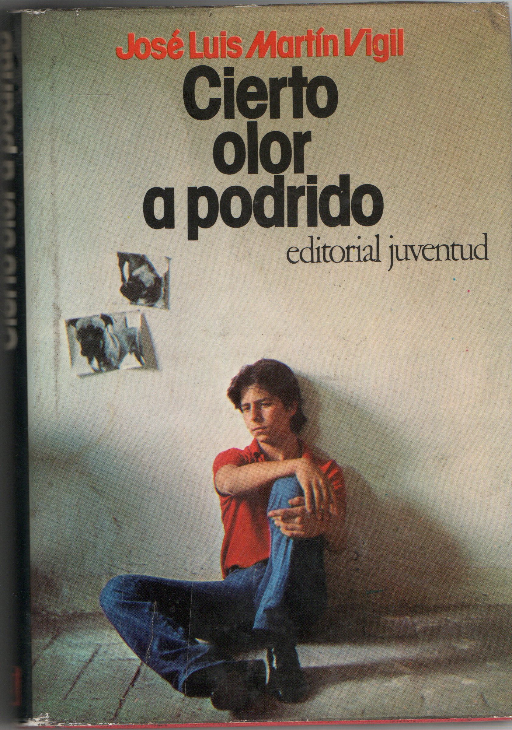 CIERTO OLOR A PODRIDO