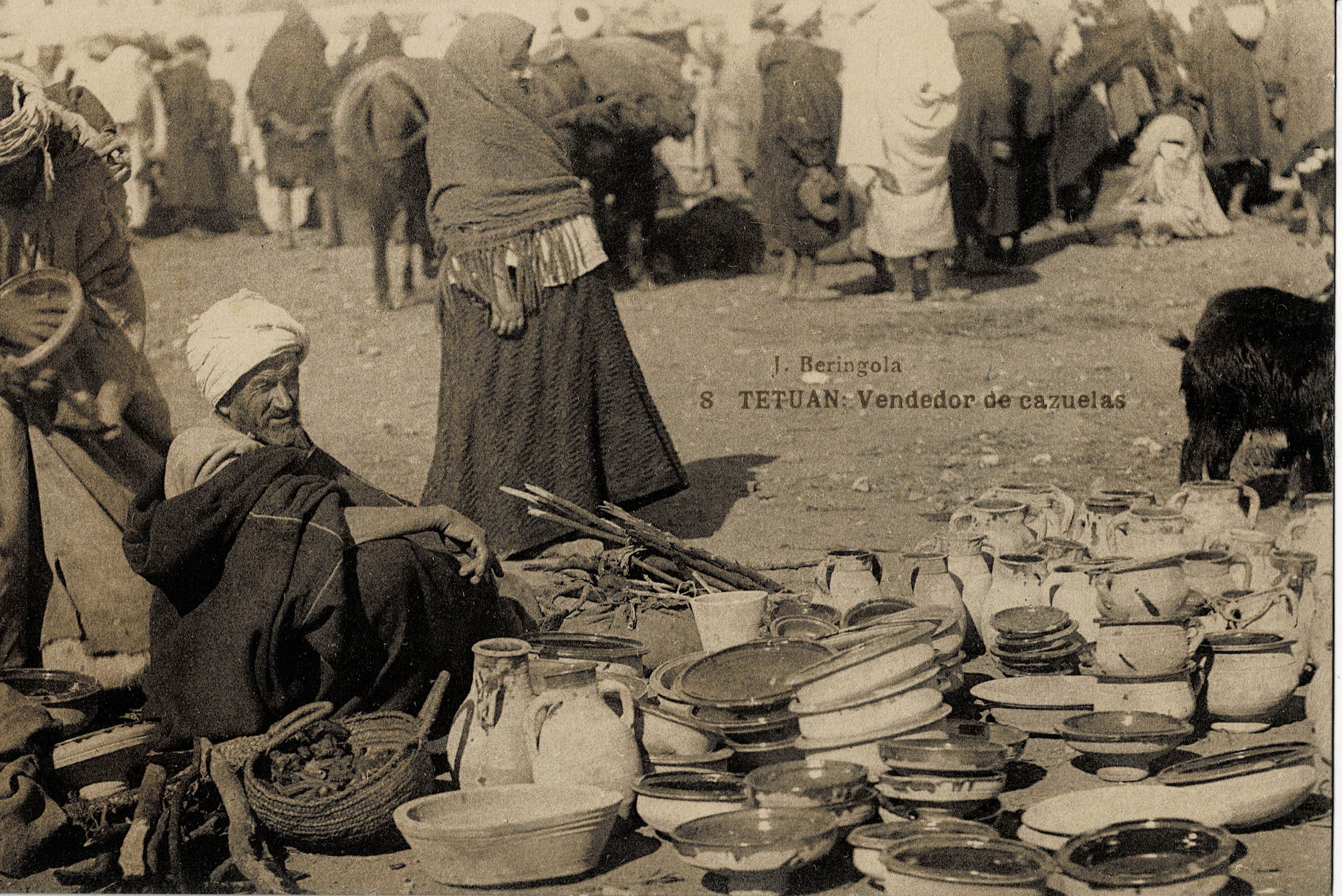 POSTAL DE TETUAN. VENDEDOR DE CAZUELAS