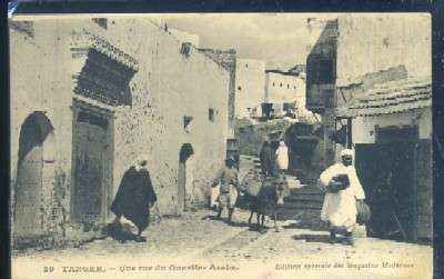 POSTAL DE MARRUECOS TANGER Nº 39 UNE RUE DU QUARTIER ARABE