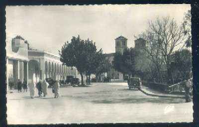 POSTAL DE MARRUECOS - OUJDA Nº 137 PLACE DU GENERAL DE GAULLE ET LA REGION CIVILE