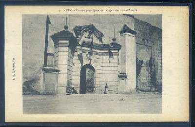 POSTAL DE MARRUECOS - FEZ. ENTREE PRINCIPALE DE LA MANUFATURE D'ARMES Nº 42