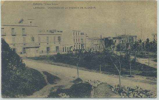 POSTAL DE MARRUECOS. LARACHE. JARDINES DE LA AVD. DE ALCAZAR
