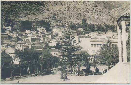 POSTAL DE MARRUECOS. XAUEN. PLAZA DE UJTAHAMAN Nº 794