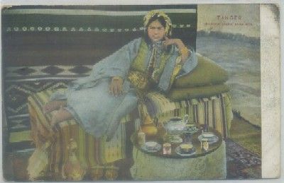 POSTAL DE MARRUECOS. TANGER. FEMME AMBE CHEZ ELLE