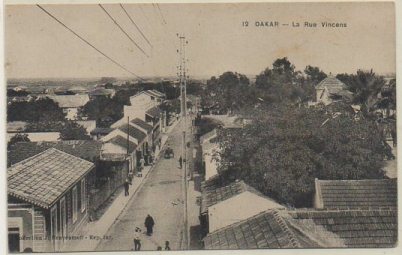 POSTAL DE SENEGAL. DAKAR. LA RUE VINCENS