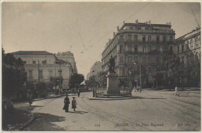 POSTAL DE ARGELIA. LA PLACE BUGEAUD