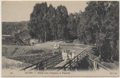 POSTAL DE ARGELIA. ALGER. ABORDS D'UN CIMETIERE. LE VENDREDI